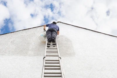 Peinture extérieure à Saint-Varent — façades et ravalement